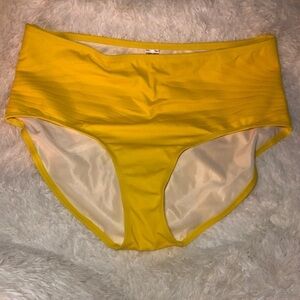Yellow Daisy Bikini bottoms size 22